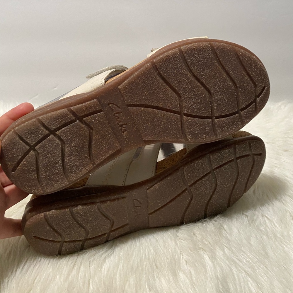 Clarks Collection Sandals - Picture 4 of 6
